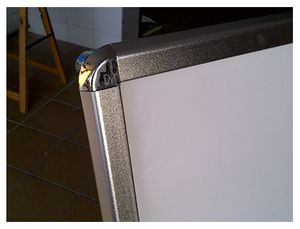 Expositor de aluminio una cara Expositor de aluminio una cara